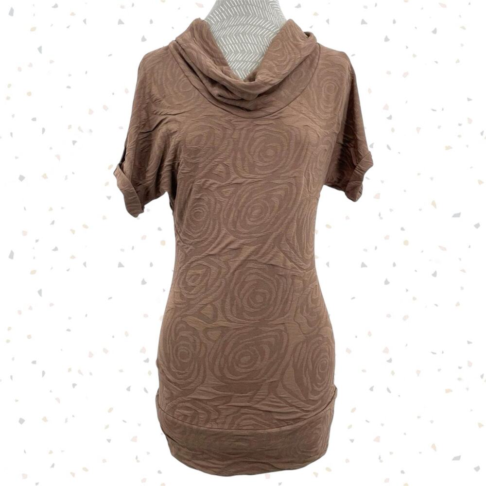 Brown Rose Floral Textured Top Short Sleeve Blouse Stretchy Officewear Size M